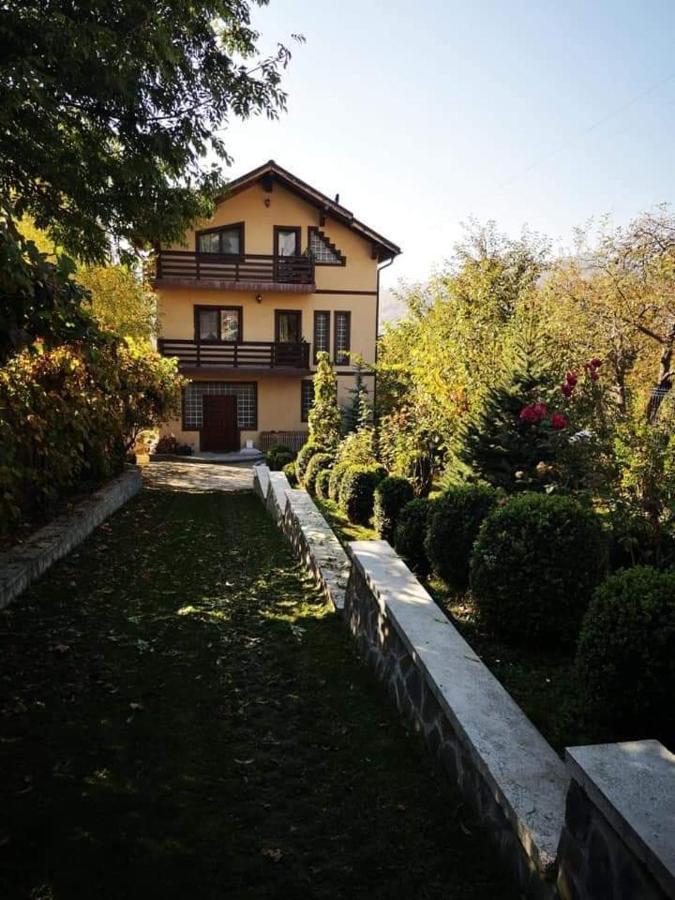 Casa Bunicii Comarnic Hotel Exterior foto